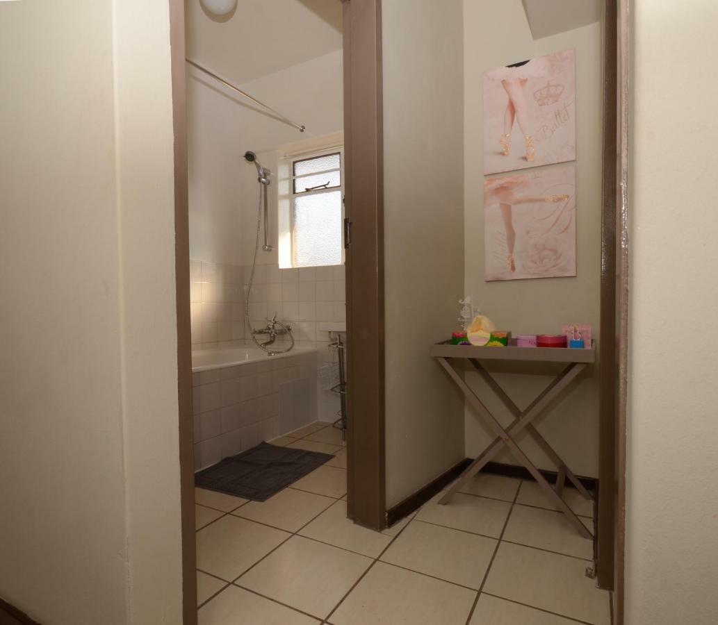 Libem Lodge 2 Edenvale Ngoại thất bức ảnh